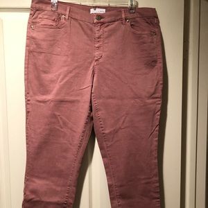 Loft Distressed-color denim - Modern Skinny fit